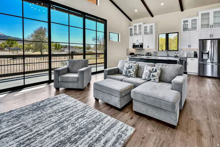 275 N 400 E, Annabella, Utah 84711