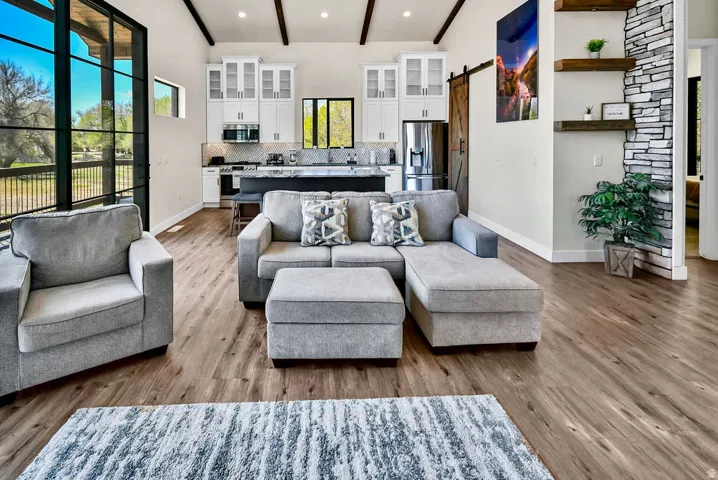 275 N 400 E, Annabella, Utah 84711