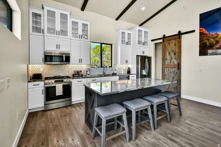 275 N 400 E, Annabella, Utah 84711