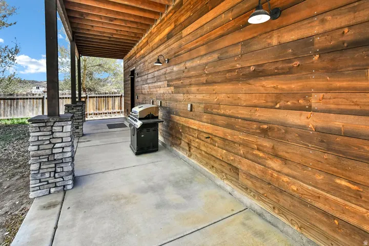275 N 400 E, Annabella, Utah 84711