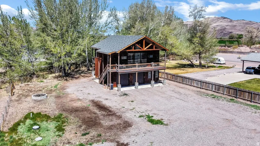 275 N 400 E, Annabella, Utah 84711