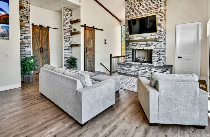 275 N 400 E, Annabella, Utah 84711