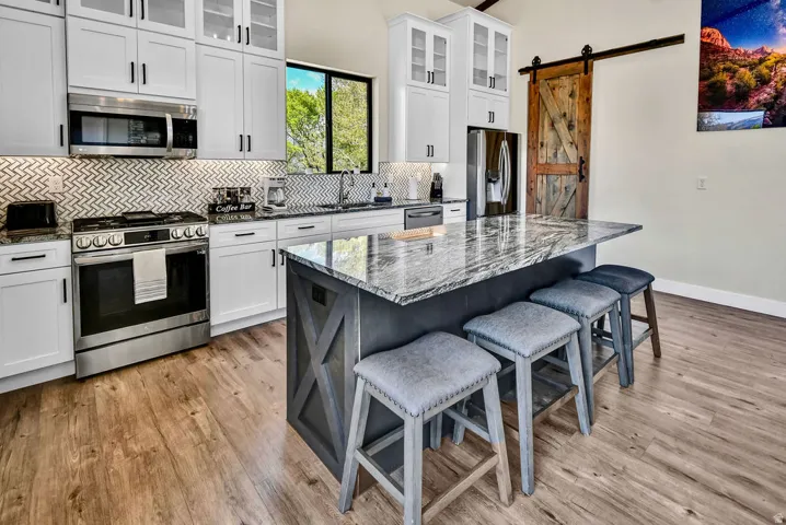 275 N 400 E, Annabella, Utah 84711