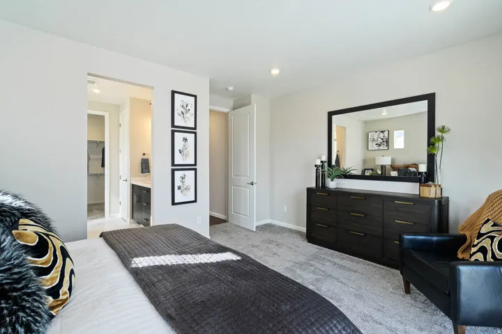 6196 W Sparrow View Dr, South Jordan, Utah 84009