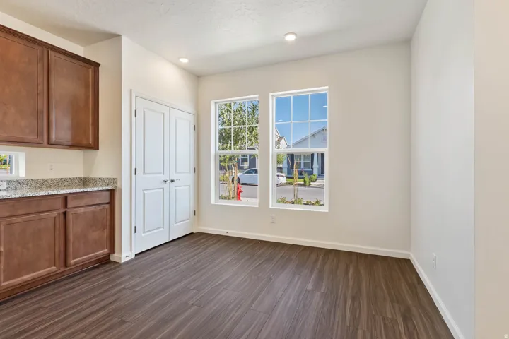 6204 W Sparrow View Dr, South Jordan, Utah 84009