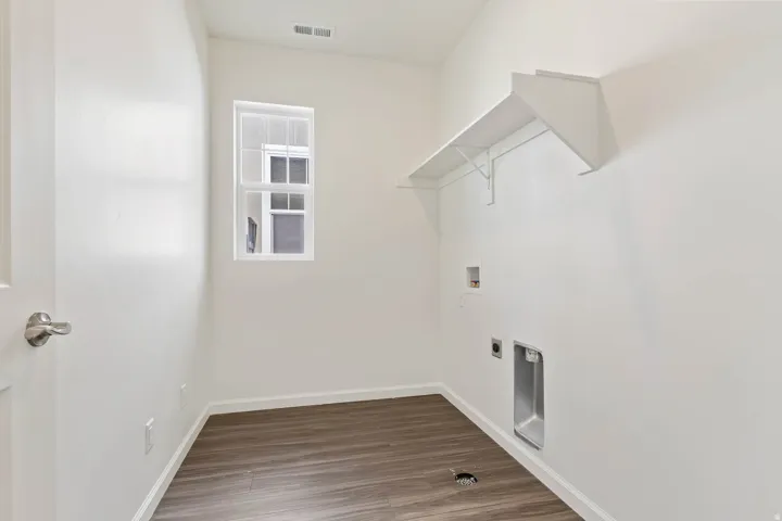 6204 W Sparrow View Dr, South Jordan, Utah 84009