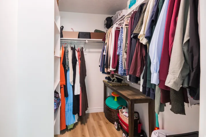 Walk in closet featuring light wood finished floors