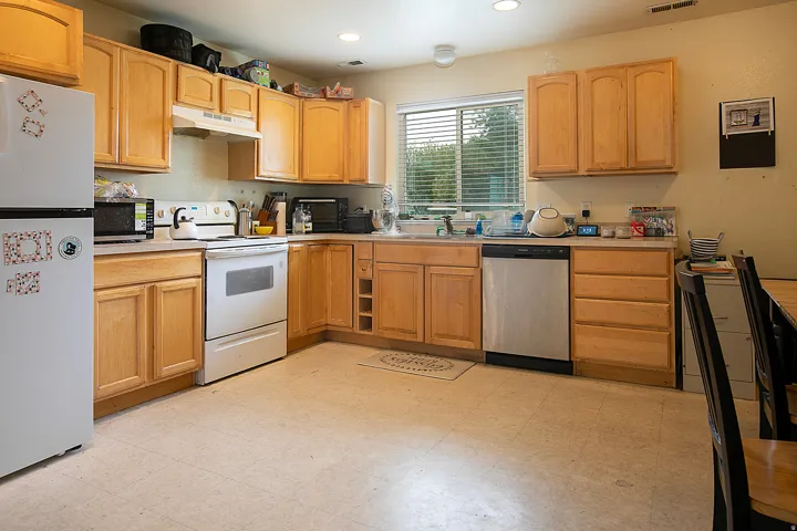 133 N Pingree Ave, Ogden, Utah 84404