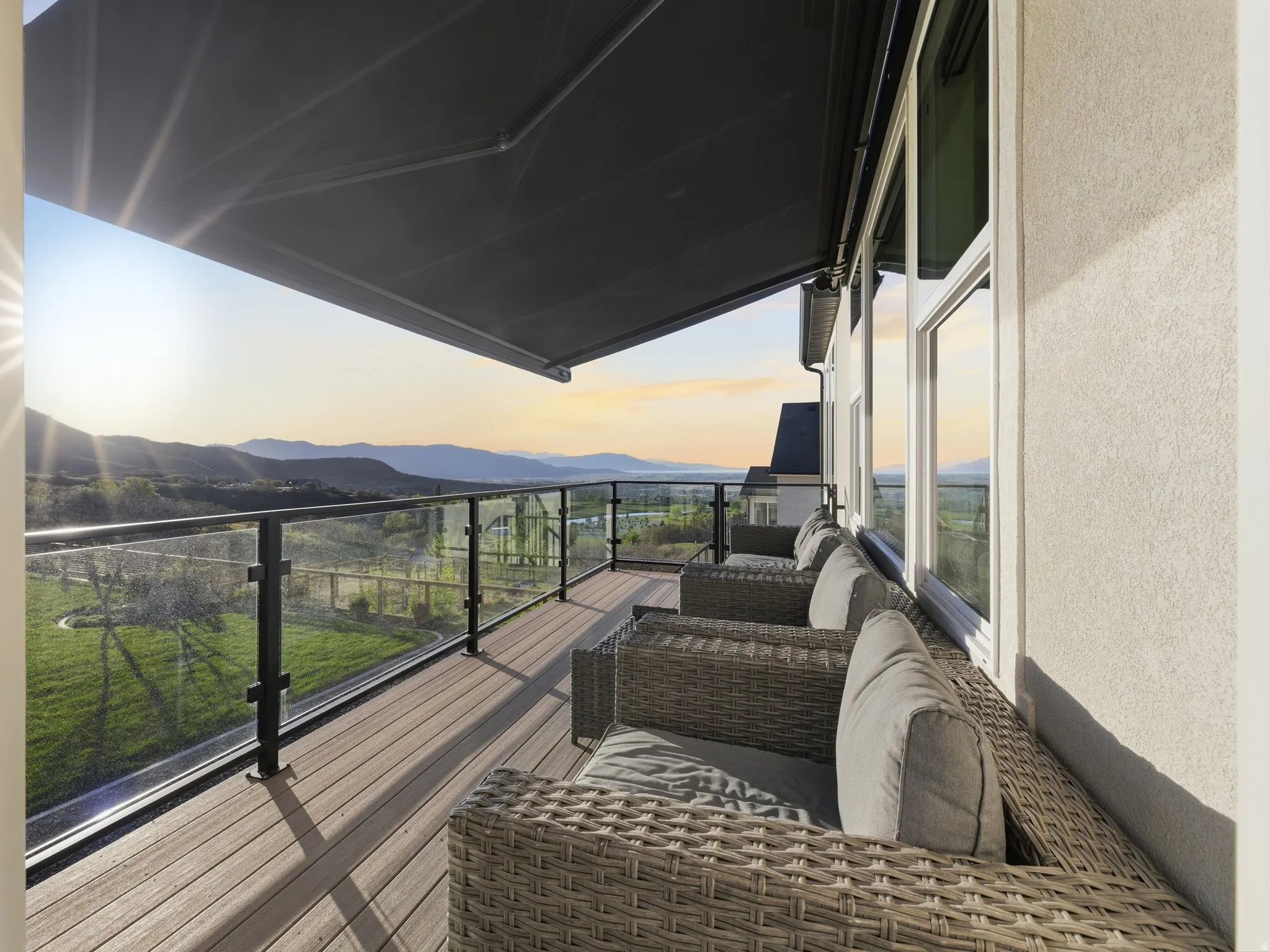 Retractable Awning