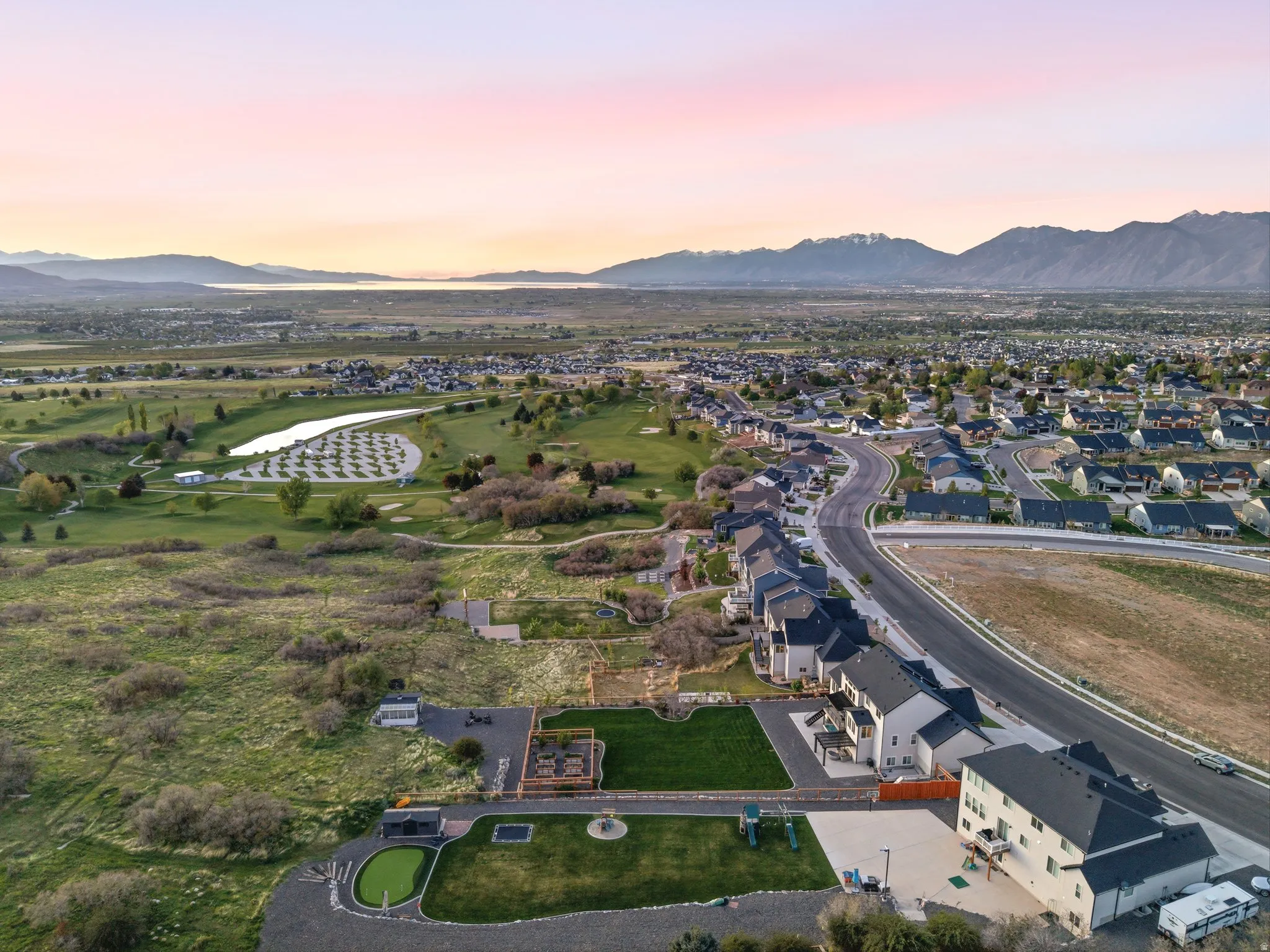 The home is situated above the golf course!