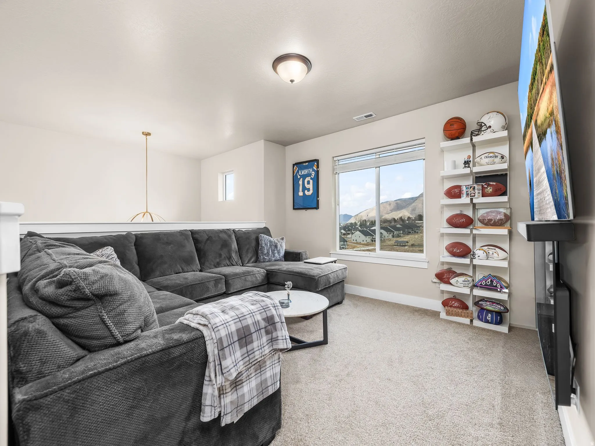 Second floor loft area.