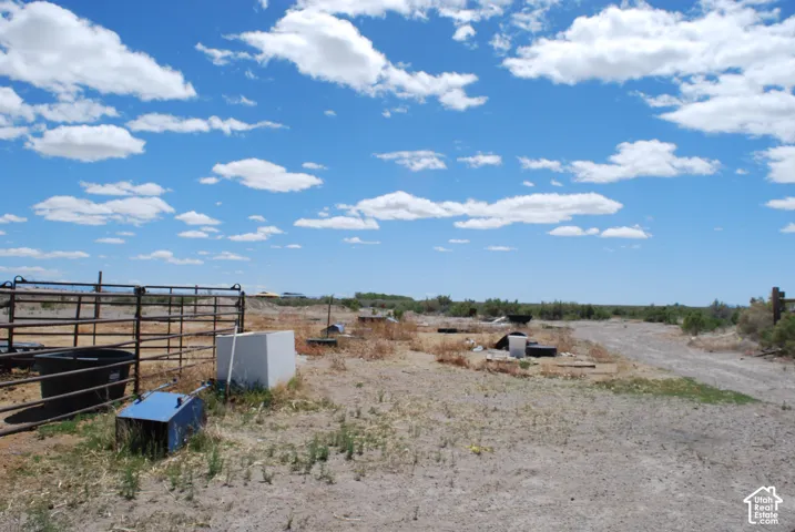View of yard featuring a rural view