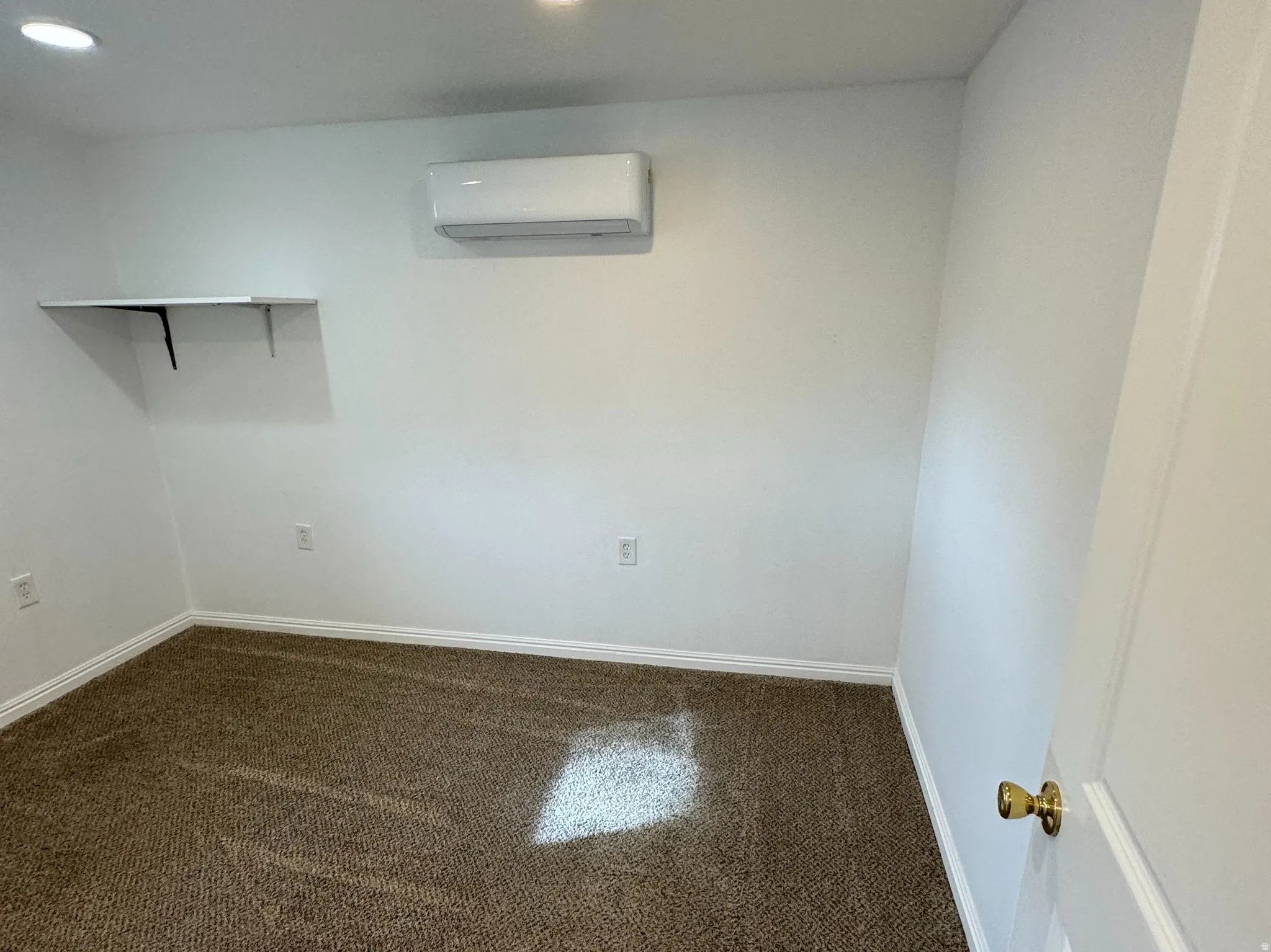 Unit 3 (Basement North)