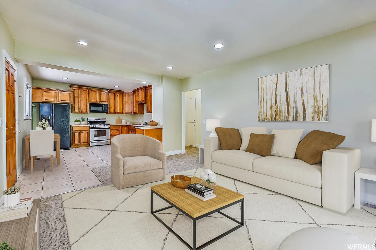 Unit 2 (Back North) - Virtual staging