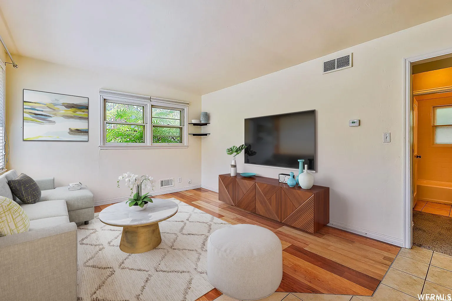 Virtual staging - Unit 1 (Front West)