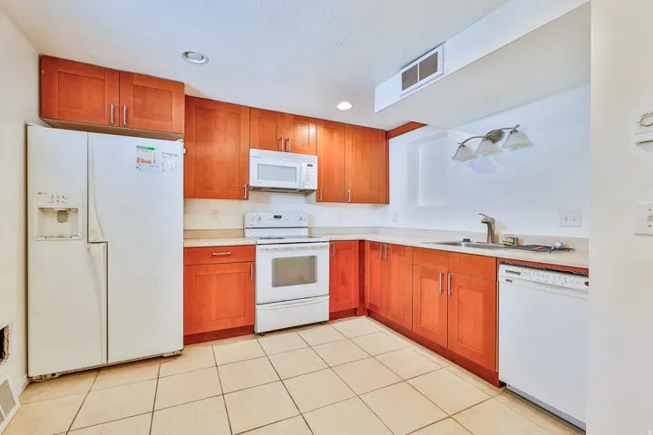 Unit 3 (Basement North)