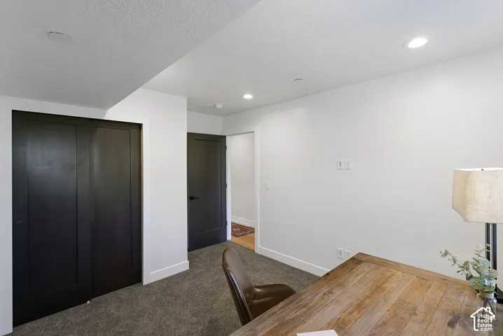 Fantastic for Hosting Guests to Share the Downtown Experience, or Home Office