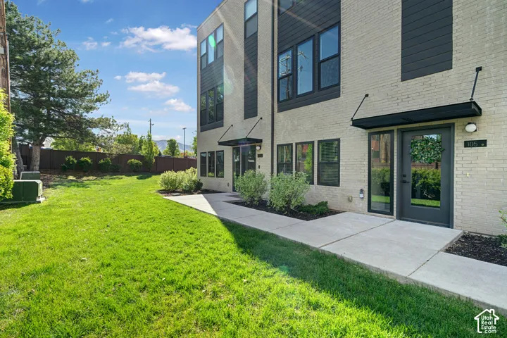 One of a Kind Luxury Townhome in the Heart of Downtown SLC