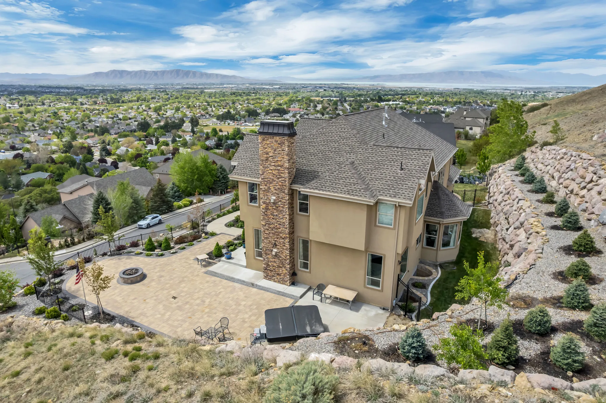 Aerial view of residential area with mountains