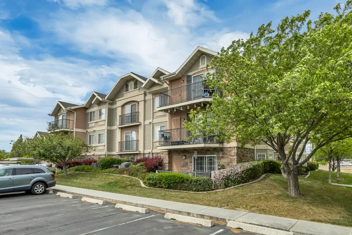 3185 S Matisse Ln #f7, West Valley City, Utah 84119