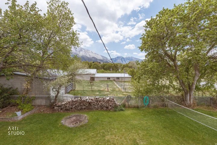 View of yard with a mountain view