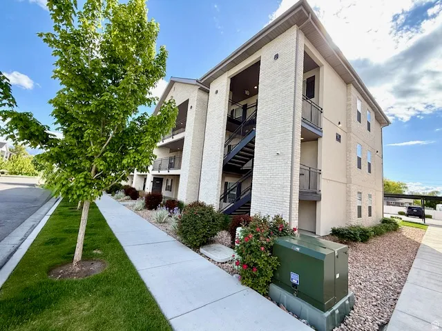 618 S 100 W #d306, Springville, Utah 84663