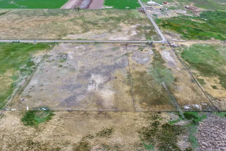 Aerial view of property's location featuring rural landscape