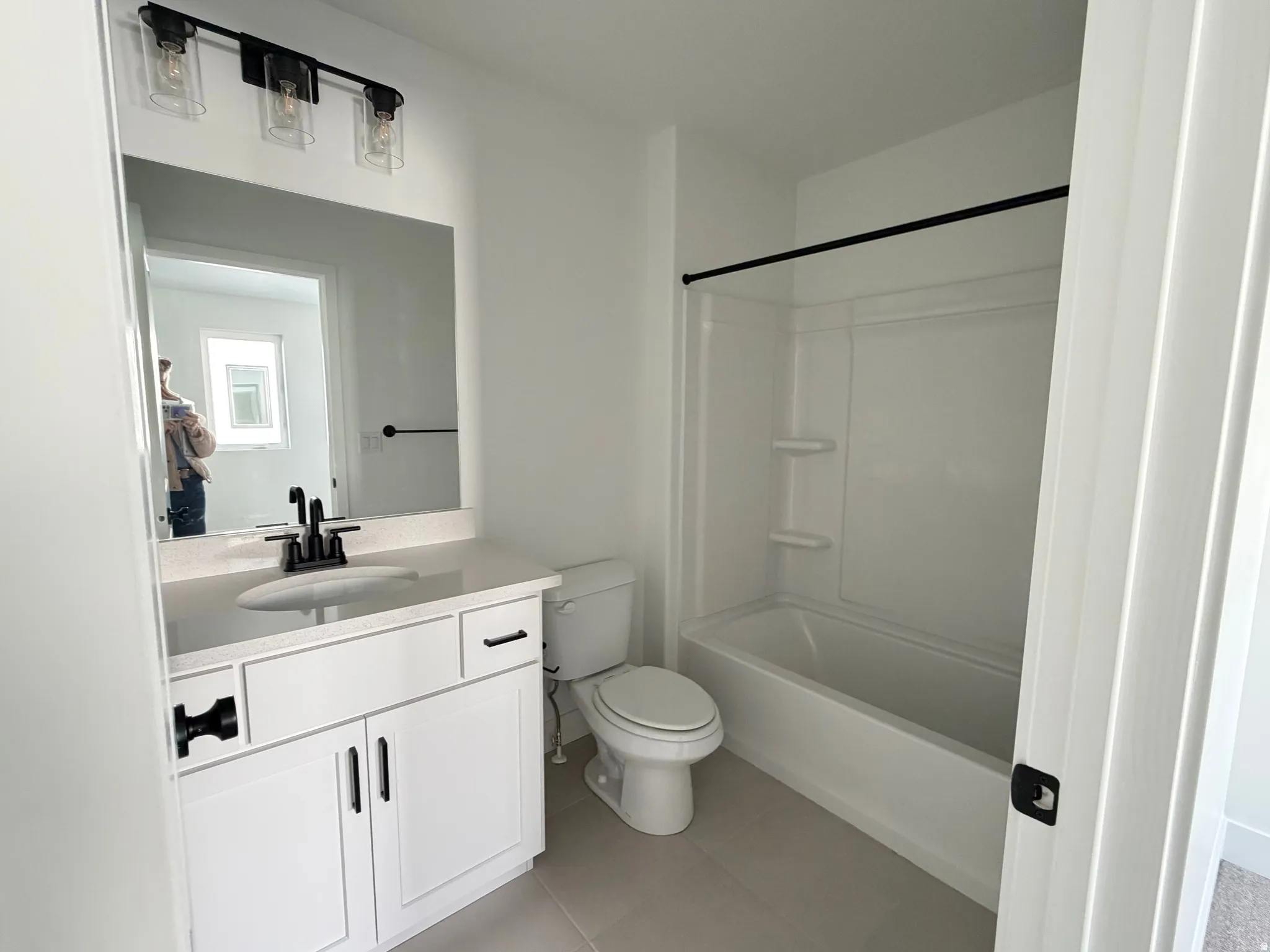 ensuite bathroom #2