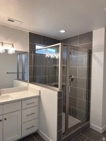 Home is to be build. Picture is of another home with the same floor plan. pick your colors.