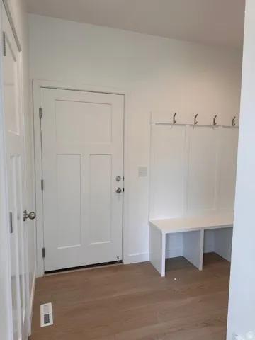 Home is to be build. Picture is of another home with the same floor plan. pick your colors.