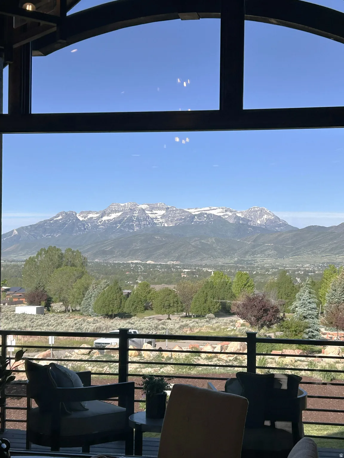 Images Courtesy of Red Ledges.