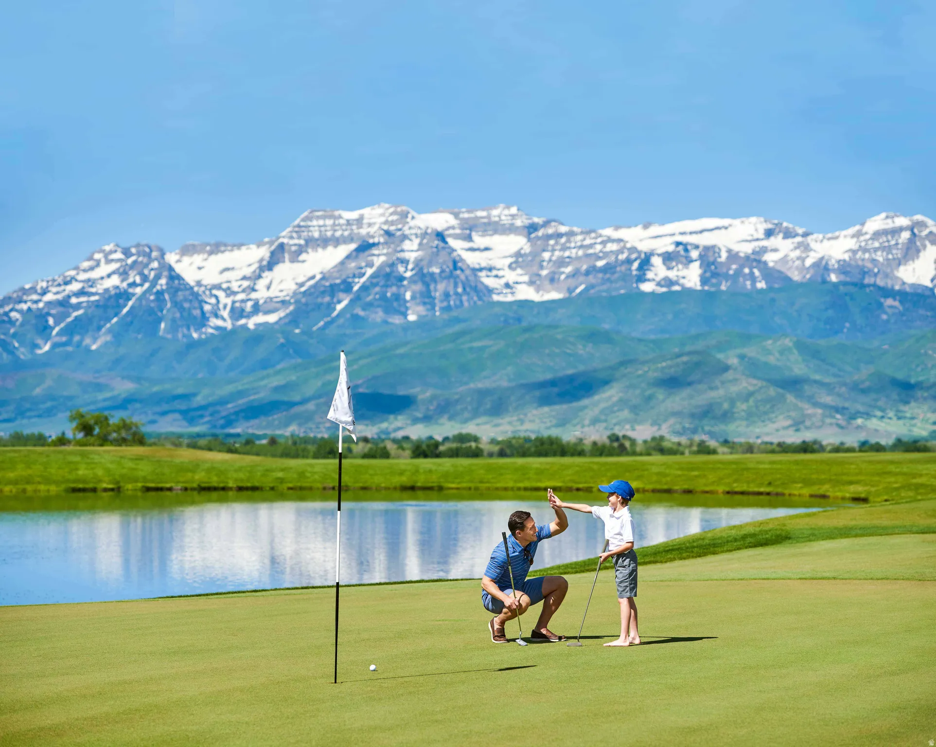Images Courtesy of Red Ledges.
