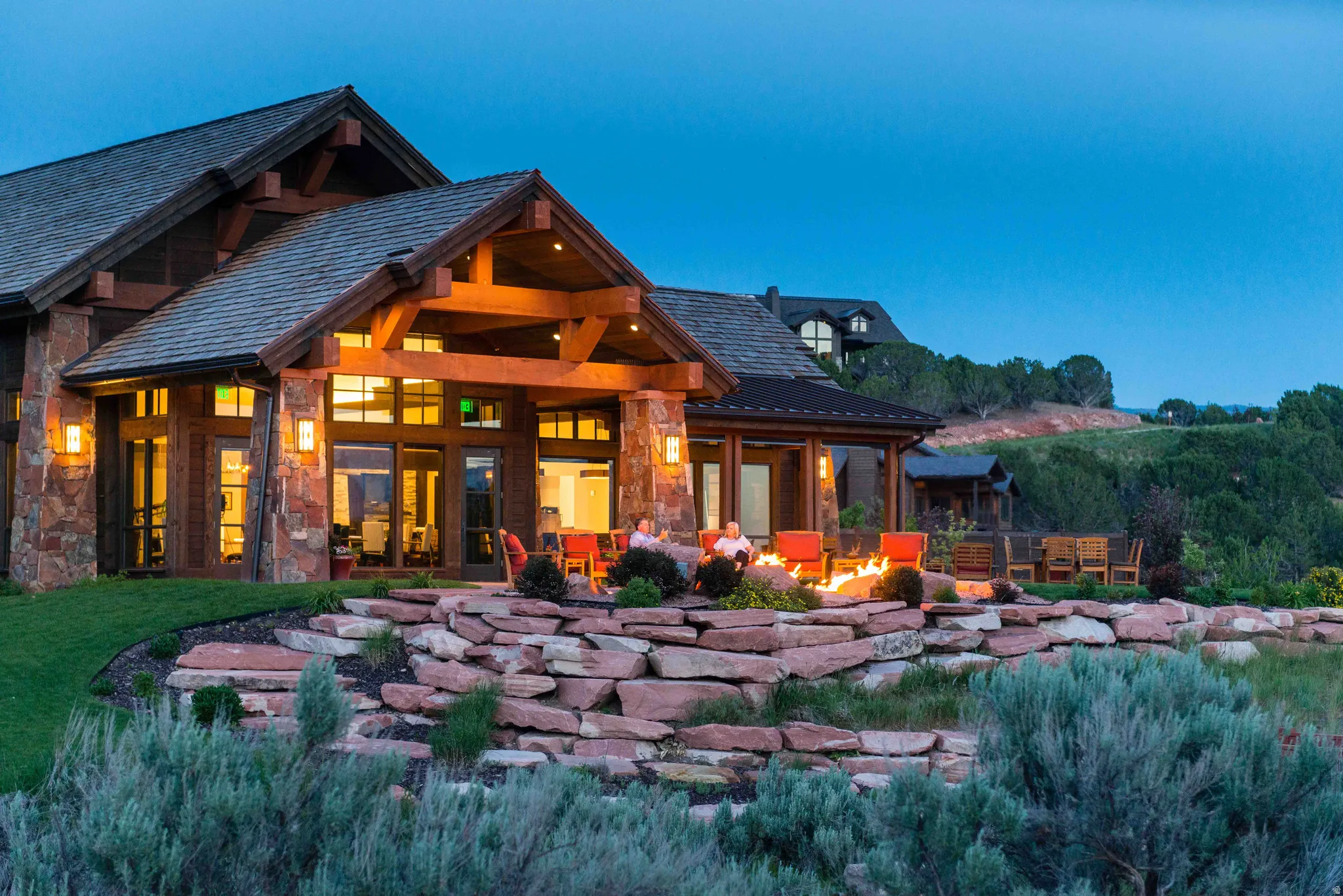 Images Courtesy of Red Ledges.