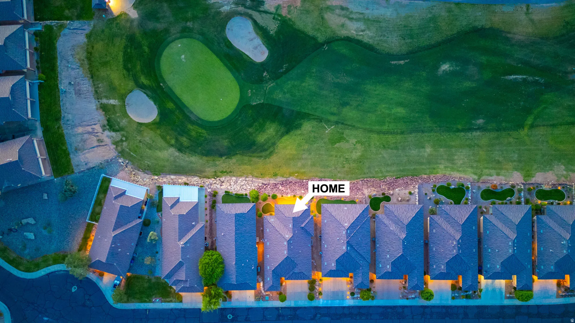 Bird's eye view of a golf course