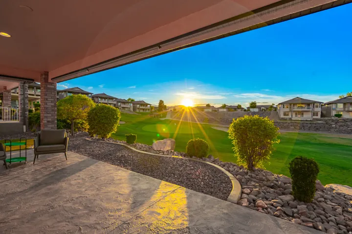 View of patio / terrace featuring a residential view