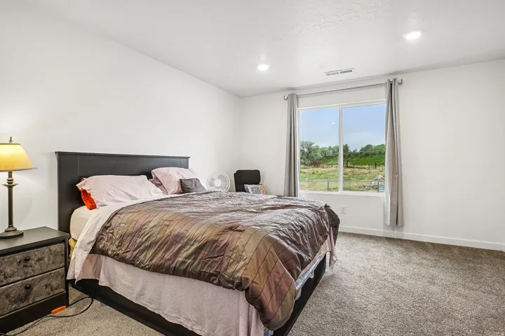 8631 W Patron Way, Magna, Utah 84044