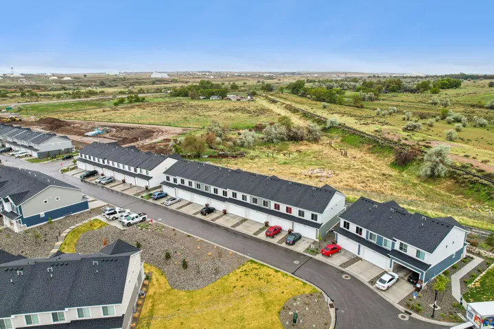 8631 W Patron Way, Magna, Utah 84044