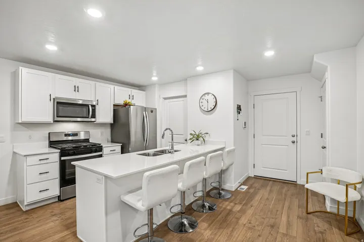 8631 W Patron Way, Magna, Utah 84044