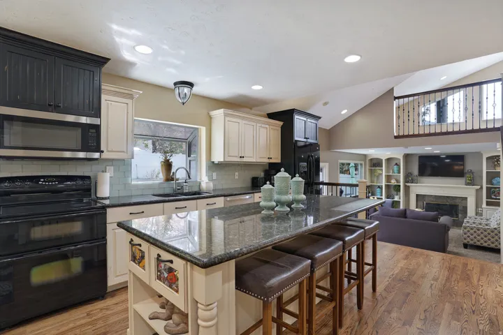 9763 S Chylene Dr, Sandy, Utah 84092