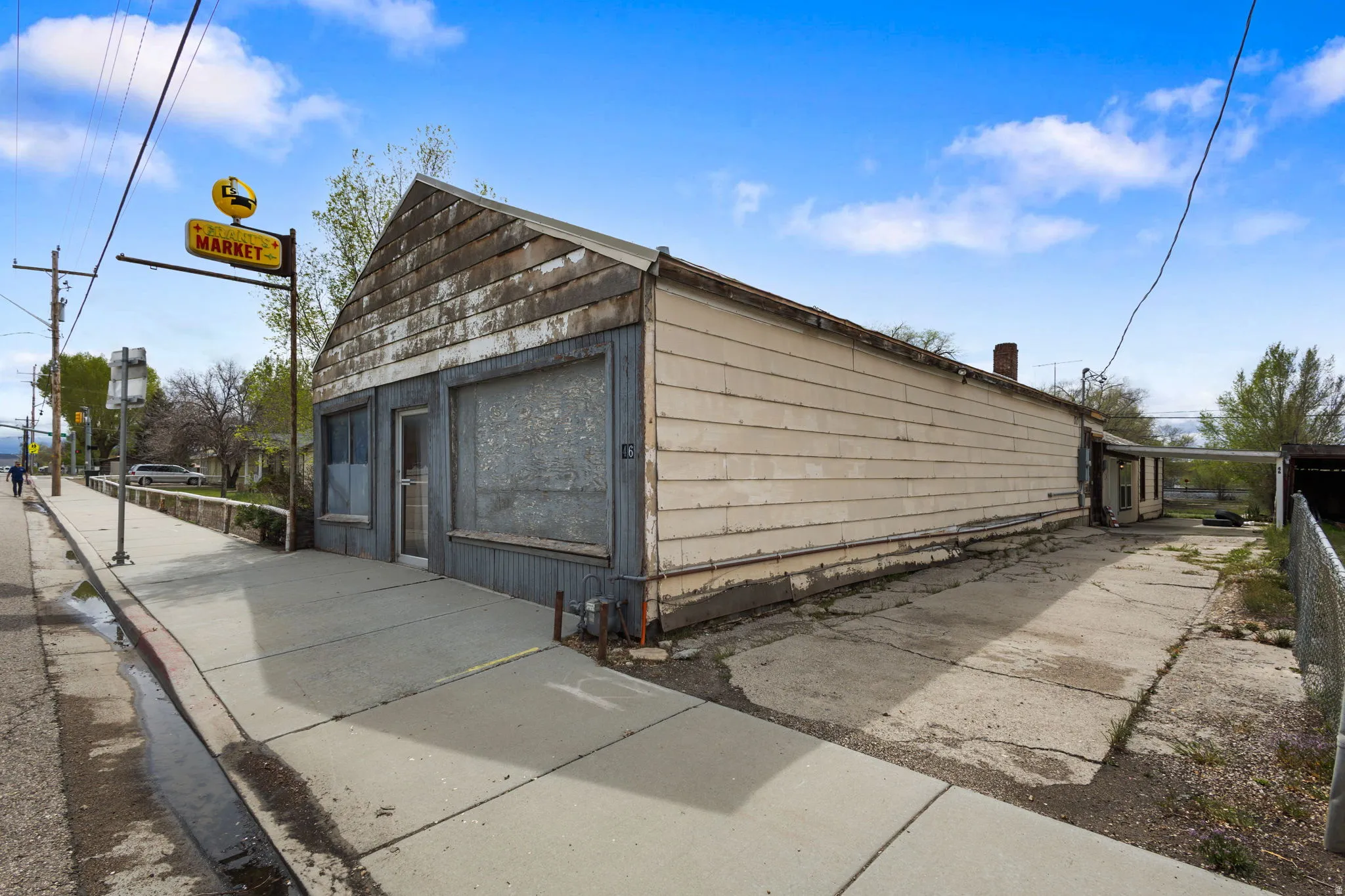 View of side of property