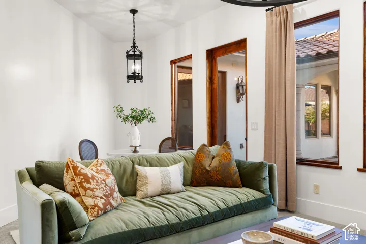 Living area featuring baseboards