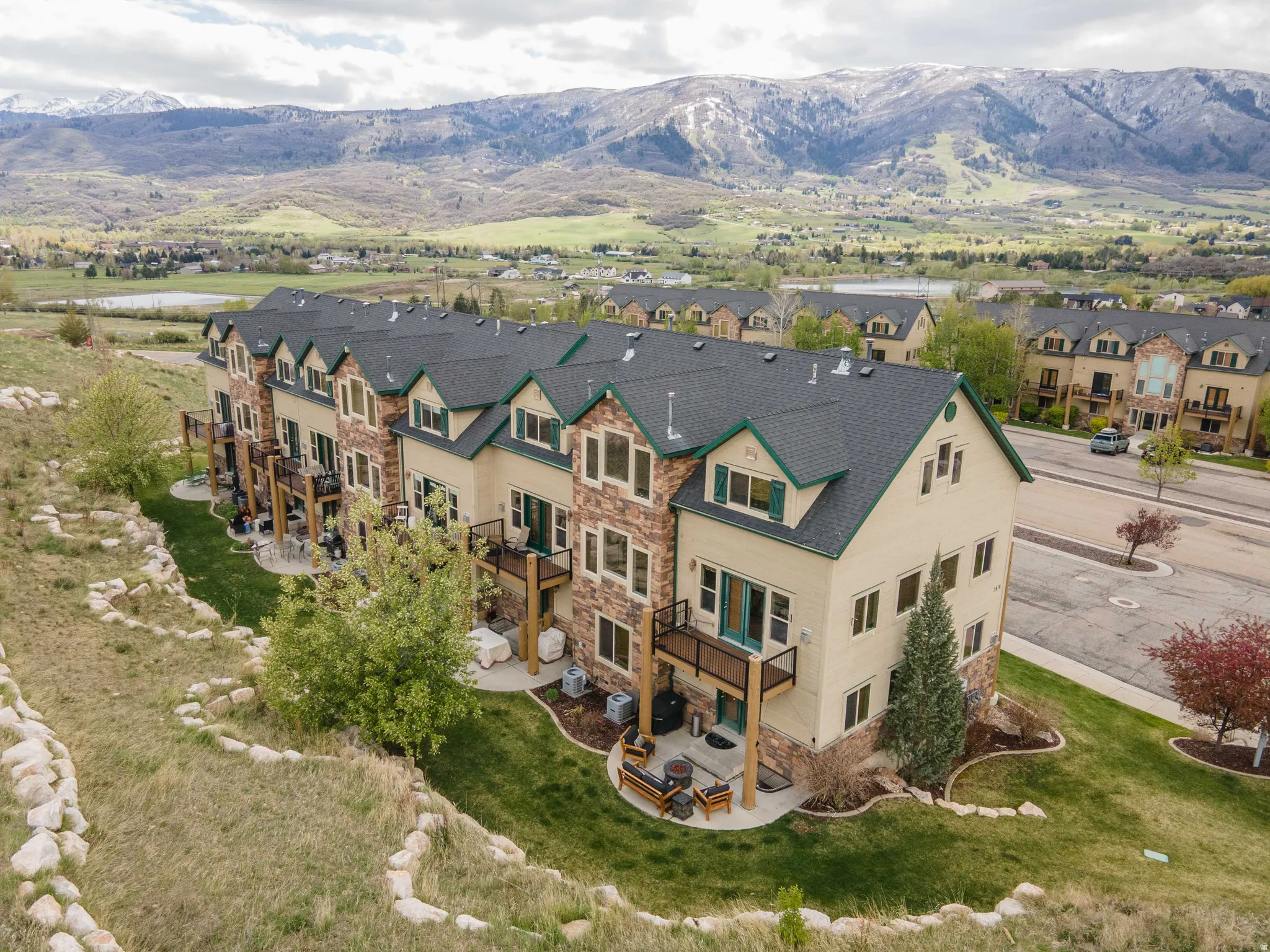 Bird's eye view of mountains