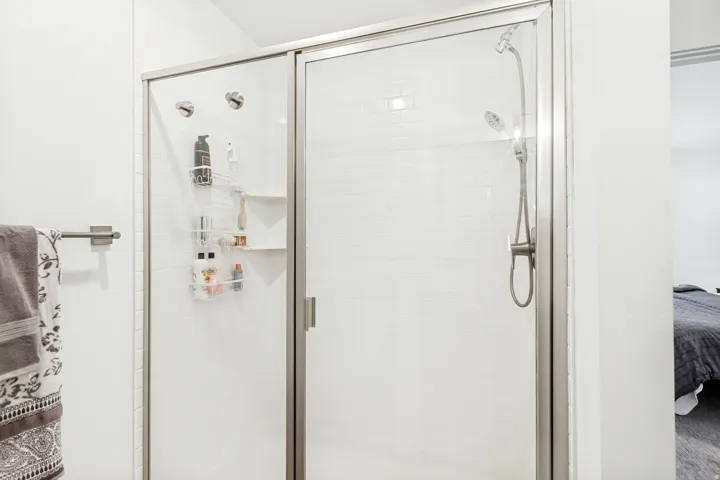 Ensuite bathroom with a shower stall