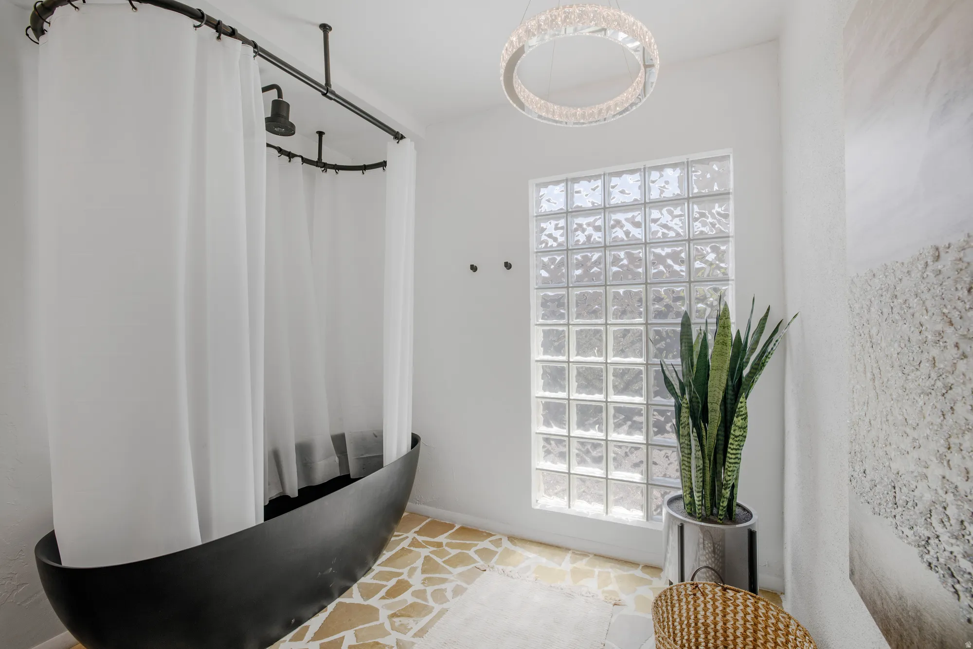 Mudroom featuring baseboards