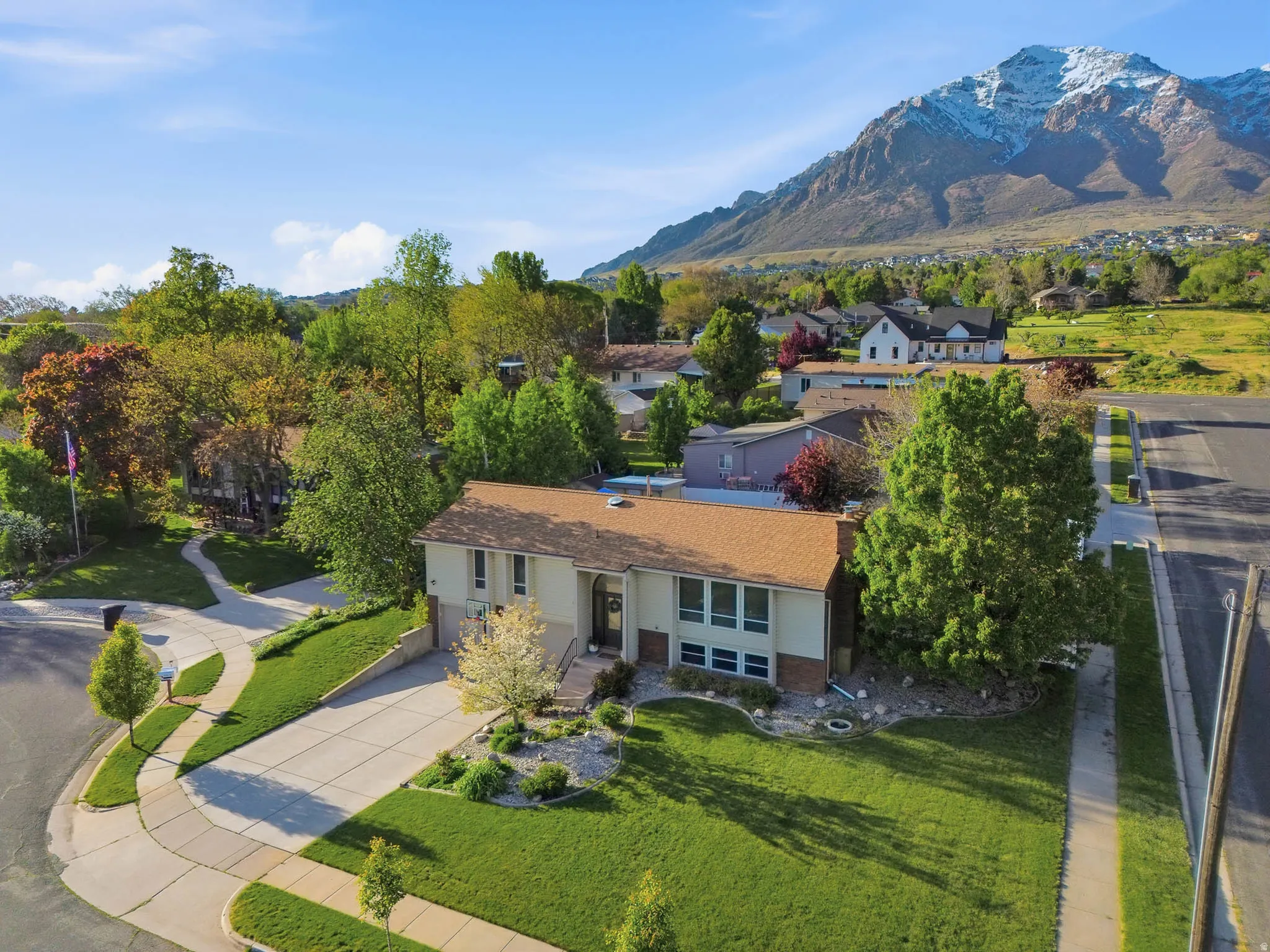 View of mountain background with nearby suburban area