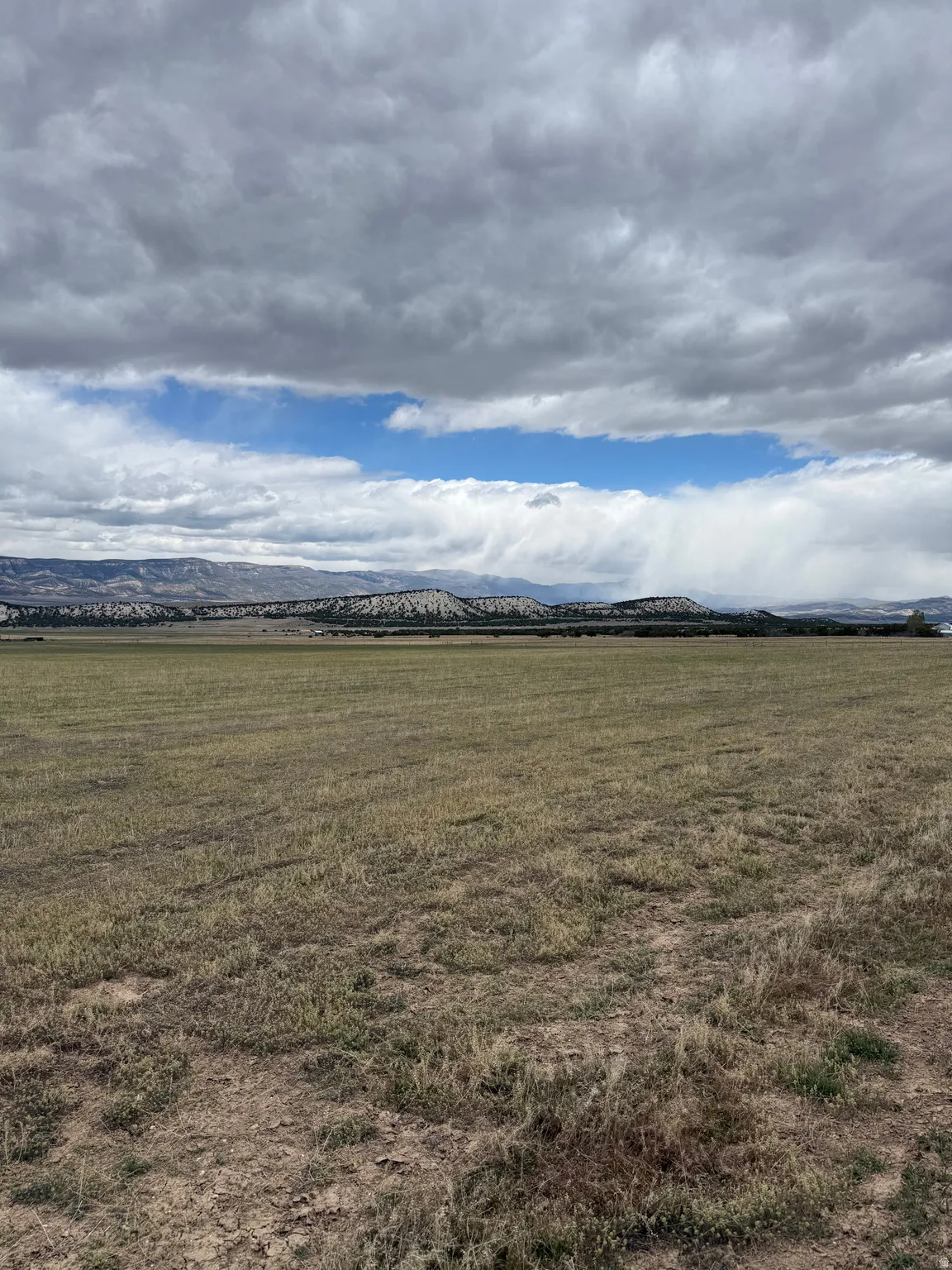 View of local wilderness with rural landscape and mountains