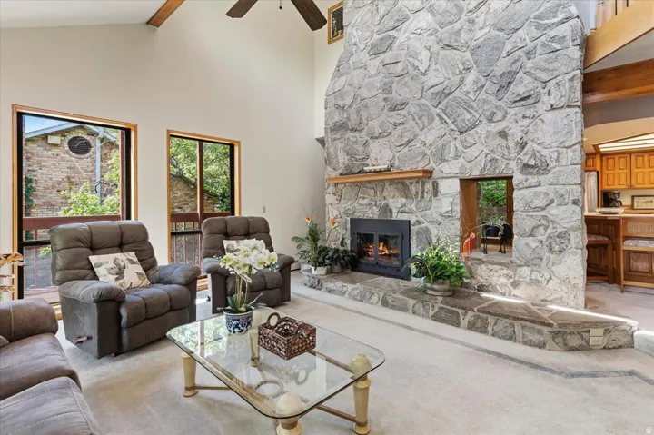 905 Oakridge Dr, Farmington, Utah 84025