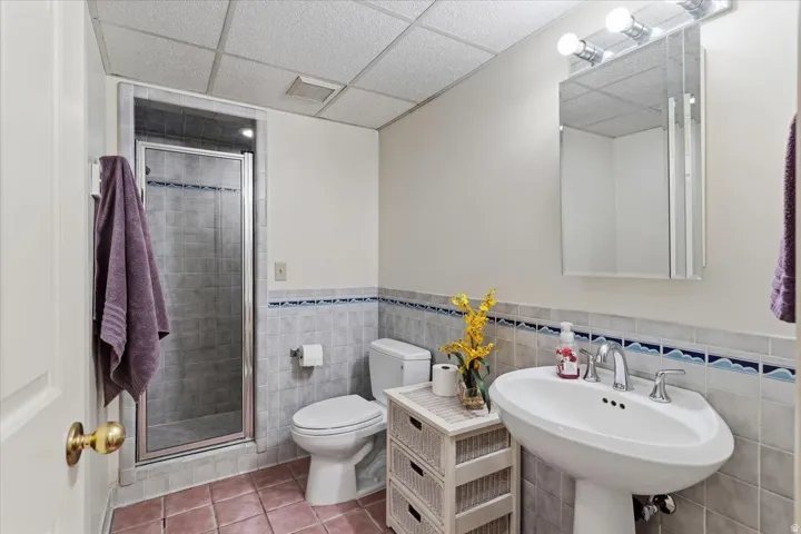 905 Oakridge Dr, Farmington, Utah 84025