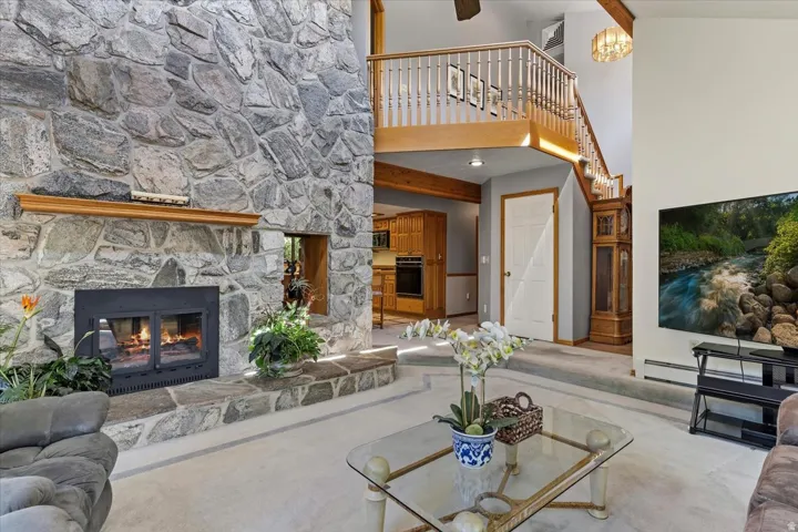 905 Oakridge Dr, Farmington, Utah 84025