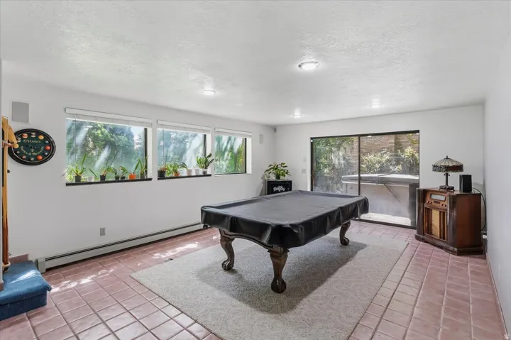 905 Oakridge Dr, Farmington, Utah 84025